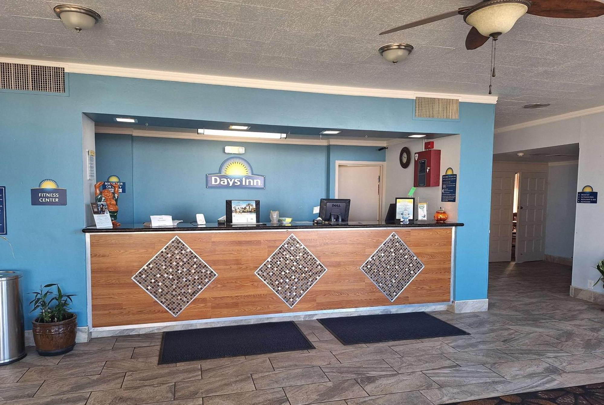Days Inn By Wyndham Colorado City Buitenkant foto